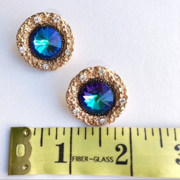 Something Blue Vintage Gem Studs - Picture 3 of 4